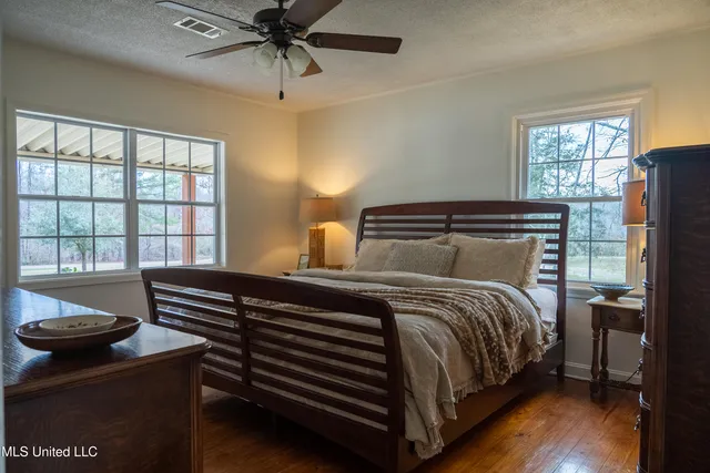 $435,000 | 3295 Sand Hill Road, Lexington, MS 39095