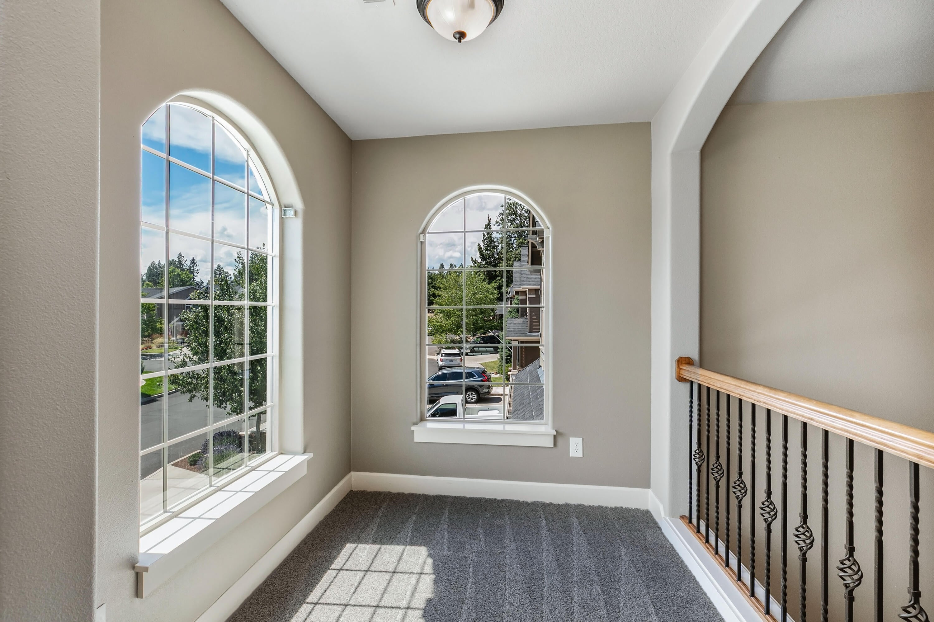 20548 Jacklight Lane Bend, OR 97702 - Photo 17 of 32 17