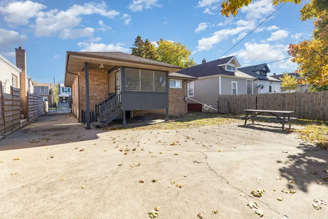 $290,000 | 7332 South Honore Street, Chicago, IL 60636