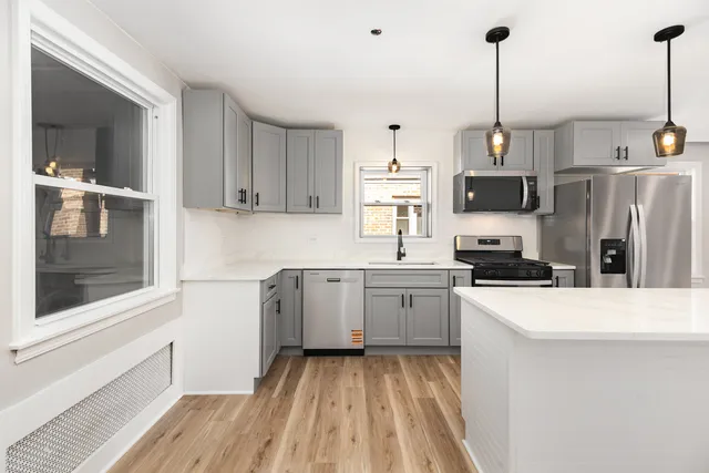 $290,000 | 7332 South Honore Street, Chicago, IL 60636