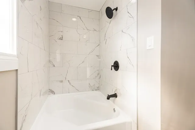 $290,000 | 7332 South Honore Street, Chicago, IL 60636