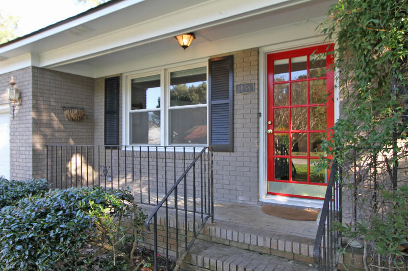 1058 Valley Road Charleston, SC 29412 - Photo 3 of 29 1058 Valley rd (28)0028