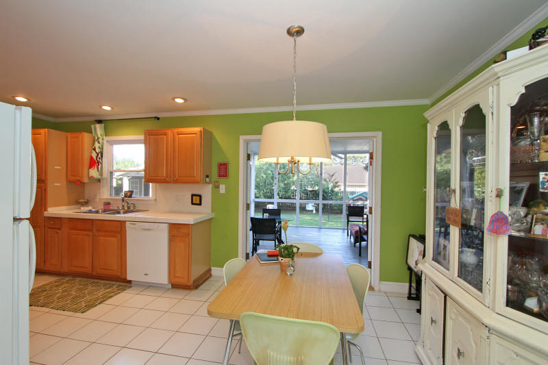 1058 Valley Road Charleston, SC 29412 - Photo 4 of 29 1058 Valley rd (22)0022