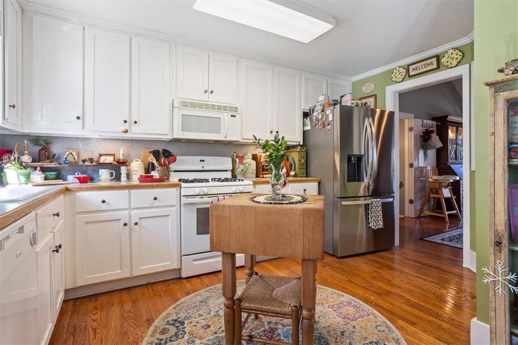 608 Greenleaf Way Ball Ground, GA 30107 - Photo 15 of 68