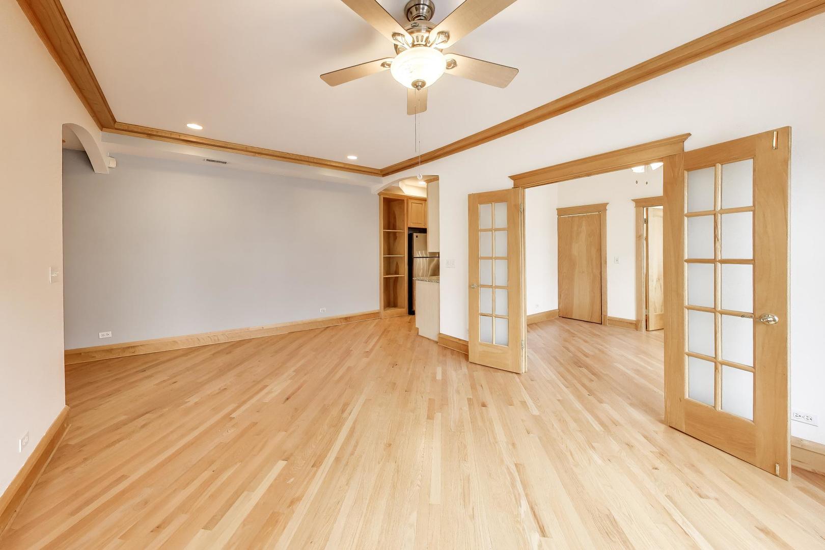 6741 North Sheridan Road, Unit 2S Chicago, IL 60626 - Photo 12 of 35