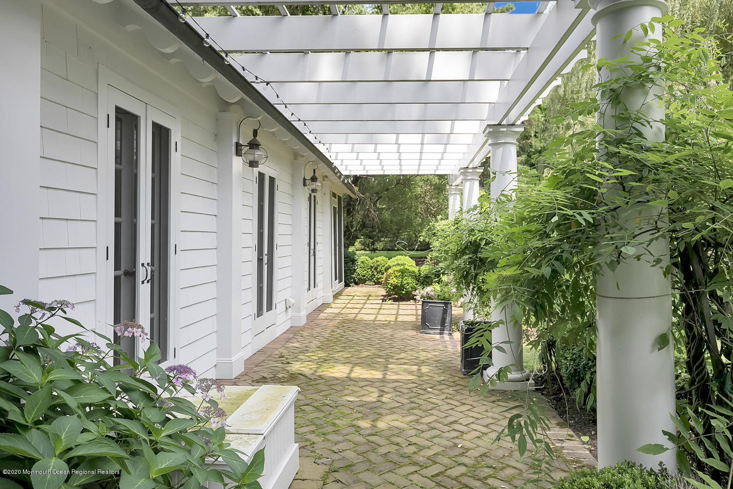 172 Rumson Road Rumson, NJ 07760 - Photo 54 of 54 Guest House pergola
