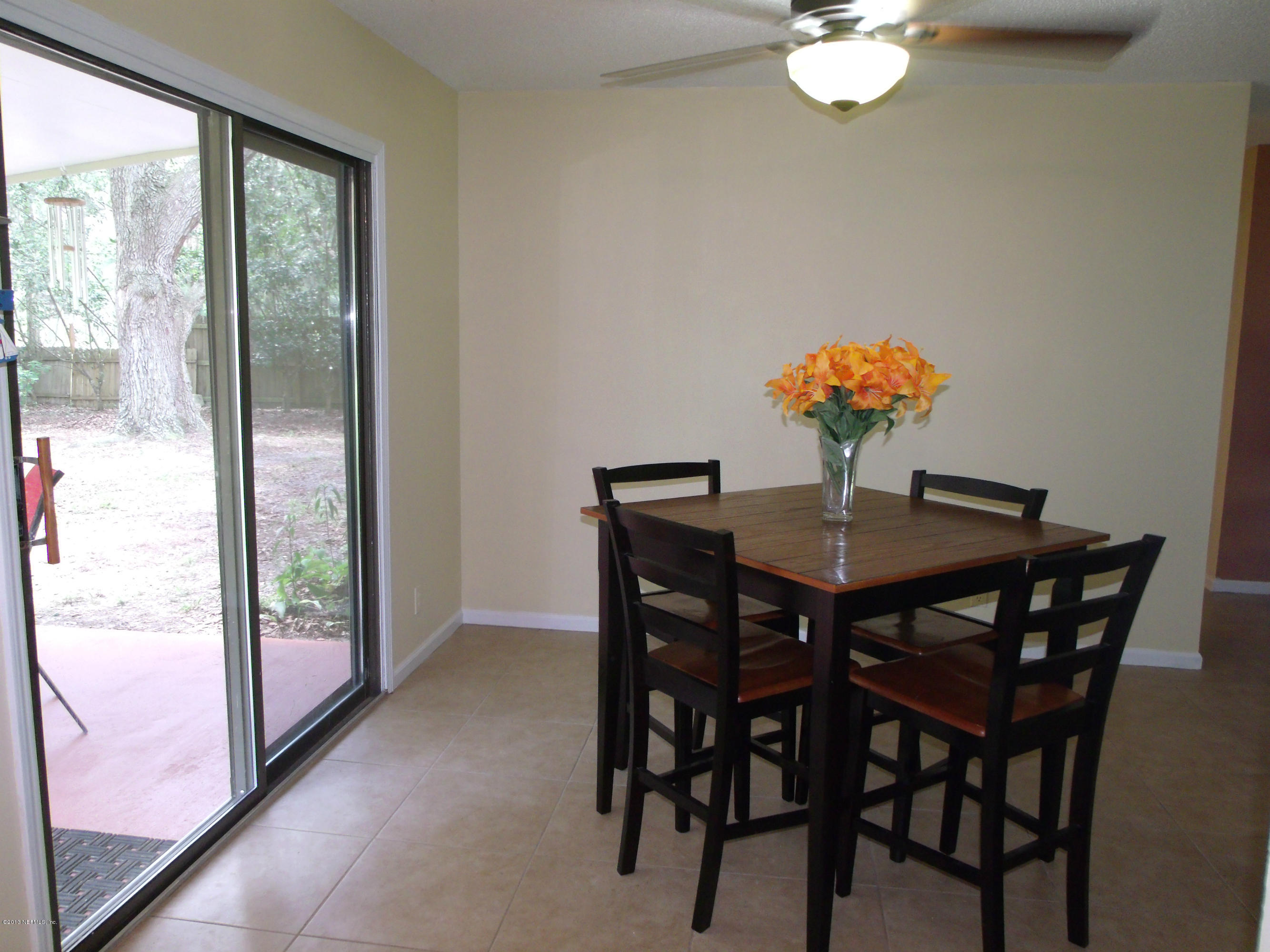2826 Eagle Point Road Middleburg, FL 32068 - Photo 13 of 22 SPACIOUS DINING AREA