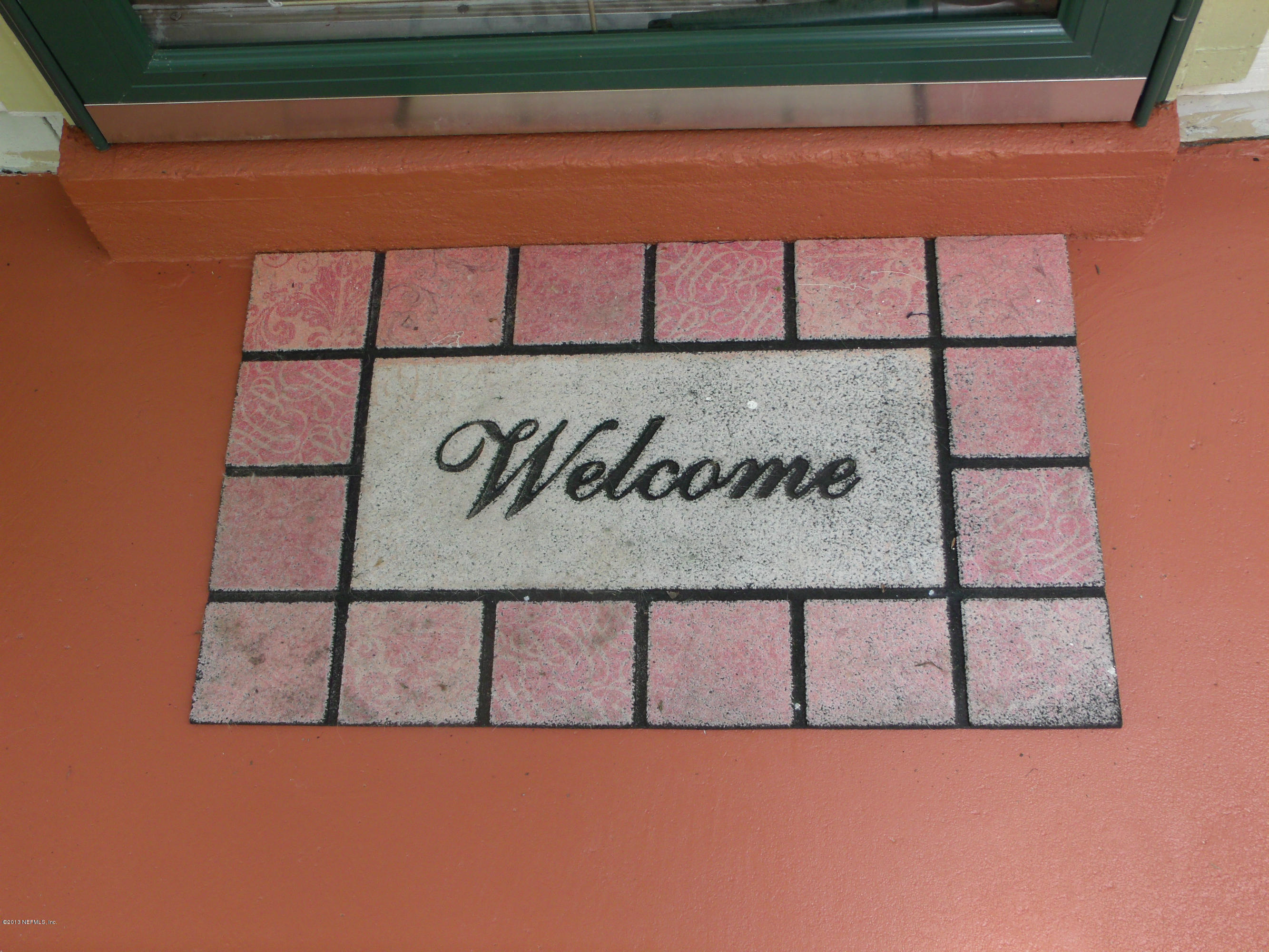 2826 Eagle Point Road Middleburg, FL 32068 - Photo 4 of 22 PAINTED ENTRY WELCOMES ALL