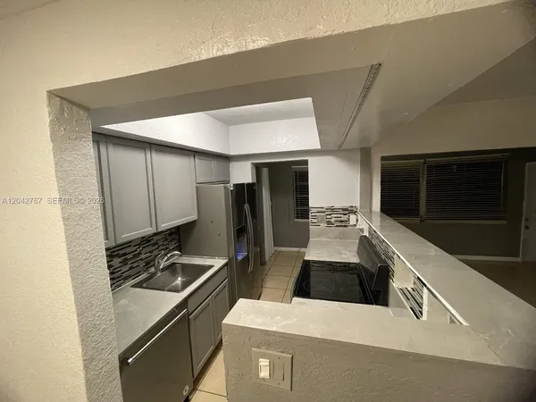 $1,700 | 20490 Northwest 7th Avenue, Unit 5, Miami Gardens, FL 33169