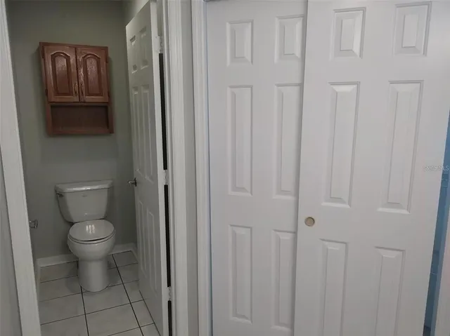 a bathroom with a toilet