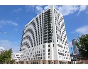 $2,200 | 1255 South State Street, Unit 1211, Chicago, IL 60605