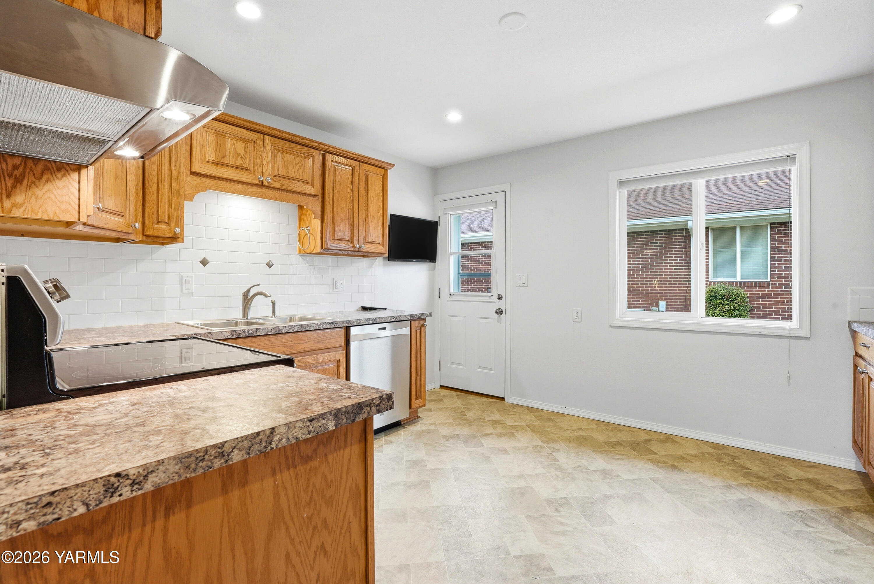 4105 Snowmountain Road Yakima, WA 98908 - Photo 4 of 11 4105 Snowmountain Rd_009