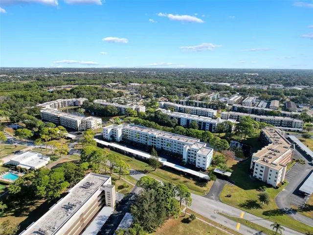 $145,000 | 5970 80th Street North, Unit 206, St. Petersburg, FL 33709