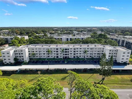 $145,000 | 5970 80th Street North, Unit 206, St. Petersburg, FL 33709