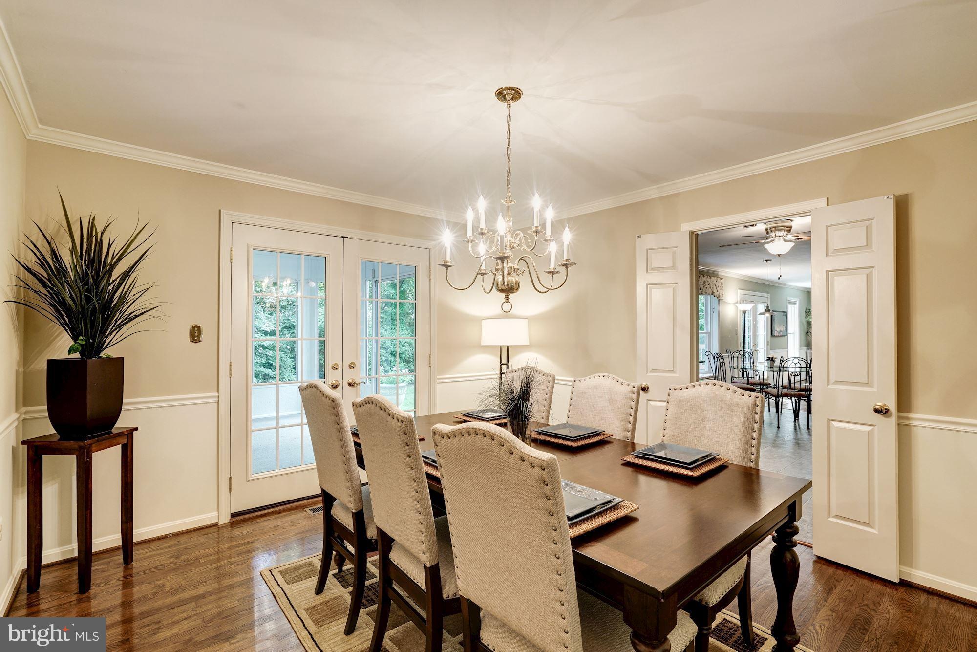 12306 Cannonball Road Fairfax, VA 22030 - Photo 3 of 30 Dining Room