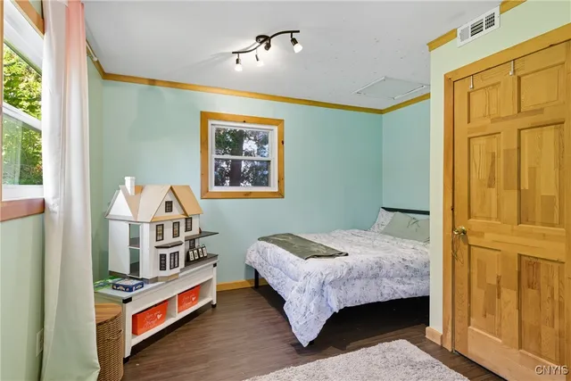 $193,000 | 7924 Rinaldo Boulevard East, Cicero, NY 13030