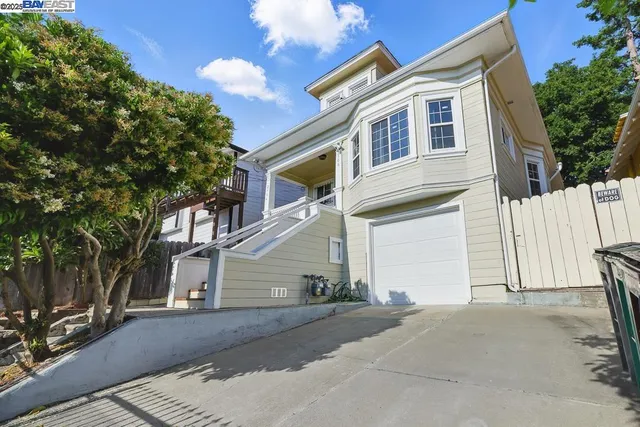 $899,000 | 2506 Highland Avenue, Oakland, CA 94606