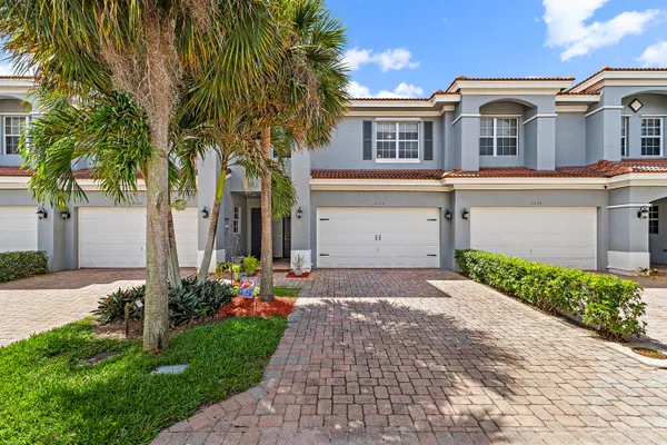 $335,000 | 2170 Southwest Cape Cod Drive, Port St. Lucie, FL 34953