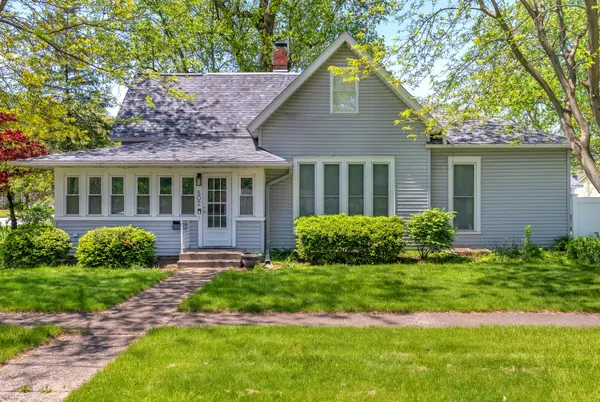 $300,000 | 502 North Jefferson Street, Rensselaer, IN 47978