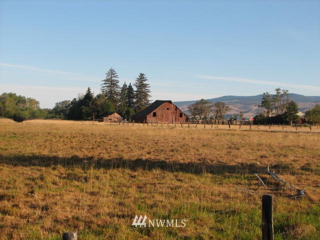 1063 Lester Road Ellensburg, WA 98926 - Photo 8 of 12 Gallery Image 8