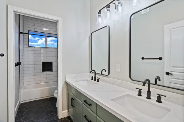 $679,999 | 10816 Merritt Drive, Stockton, CA 95219