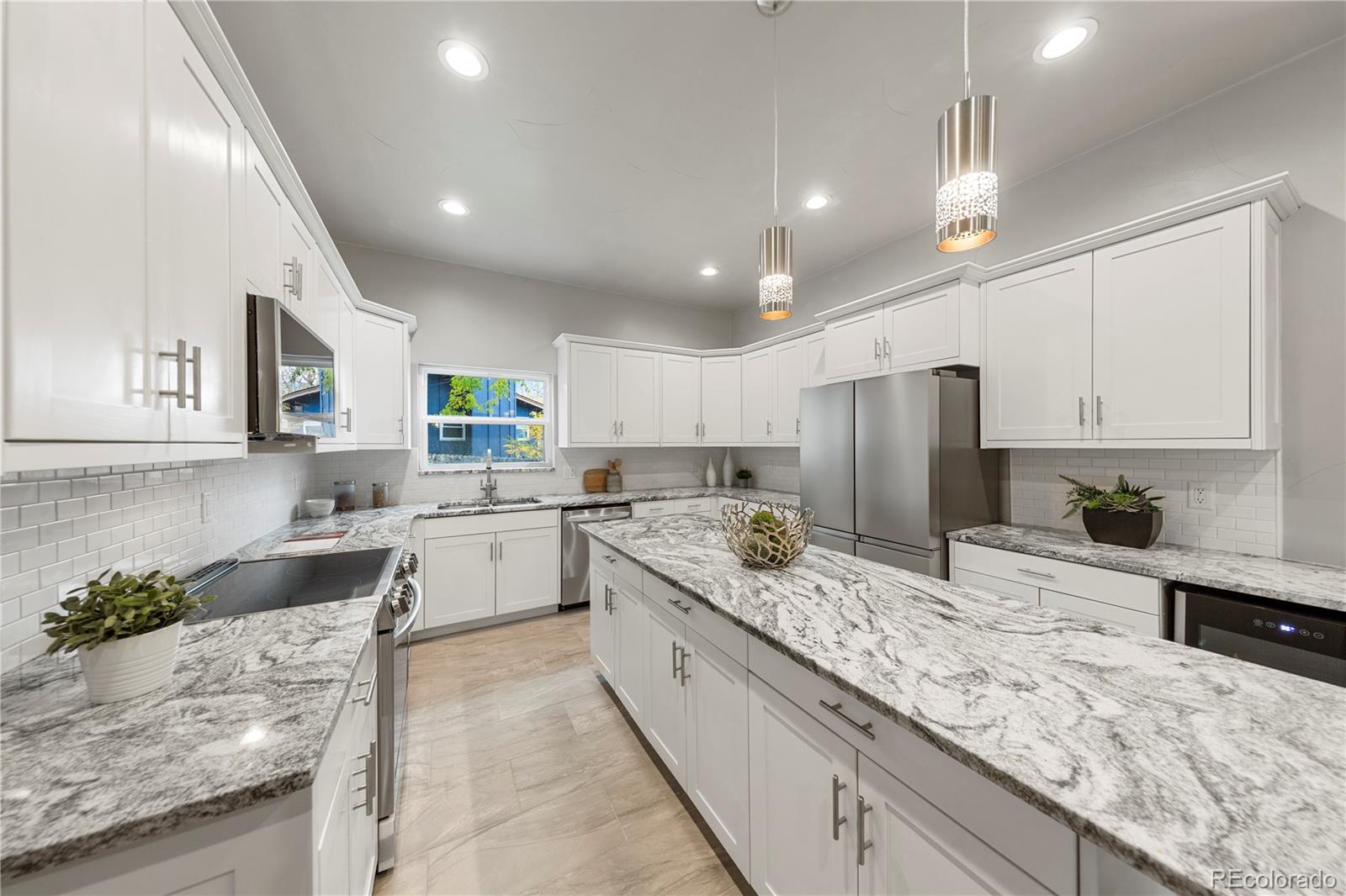 2386 Crabtree Drive Centennial, CO 80121 - Photo 14 of 38