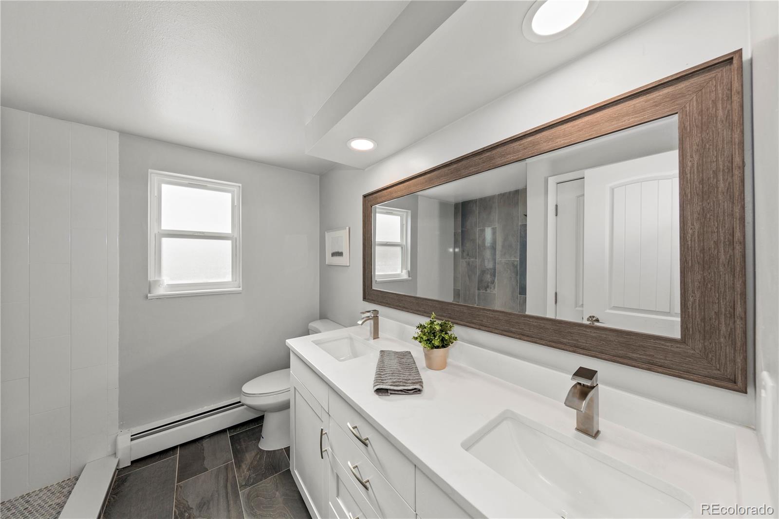 2386 Crabtree Drive Centennial, CO 80121 - Photo 25 of 38