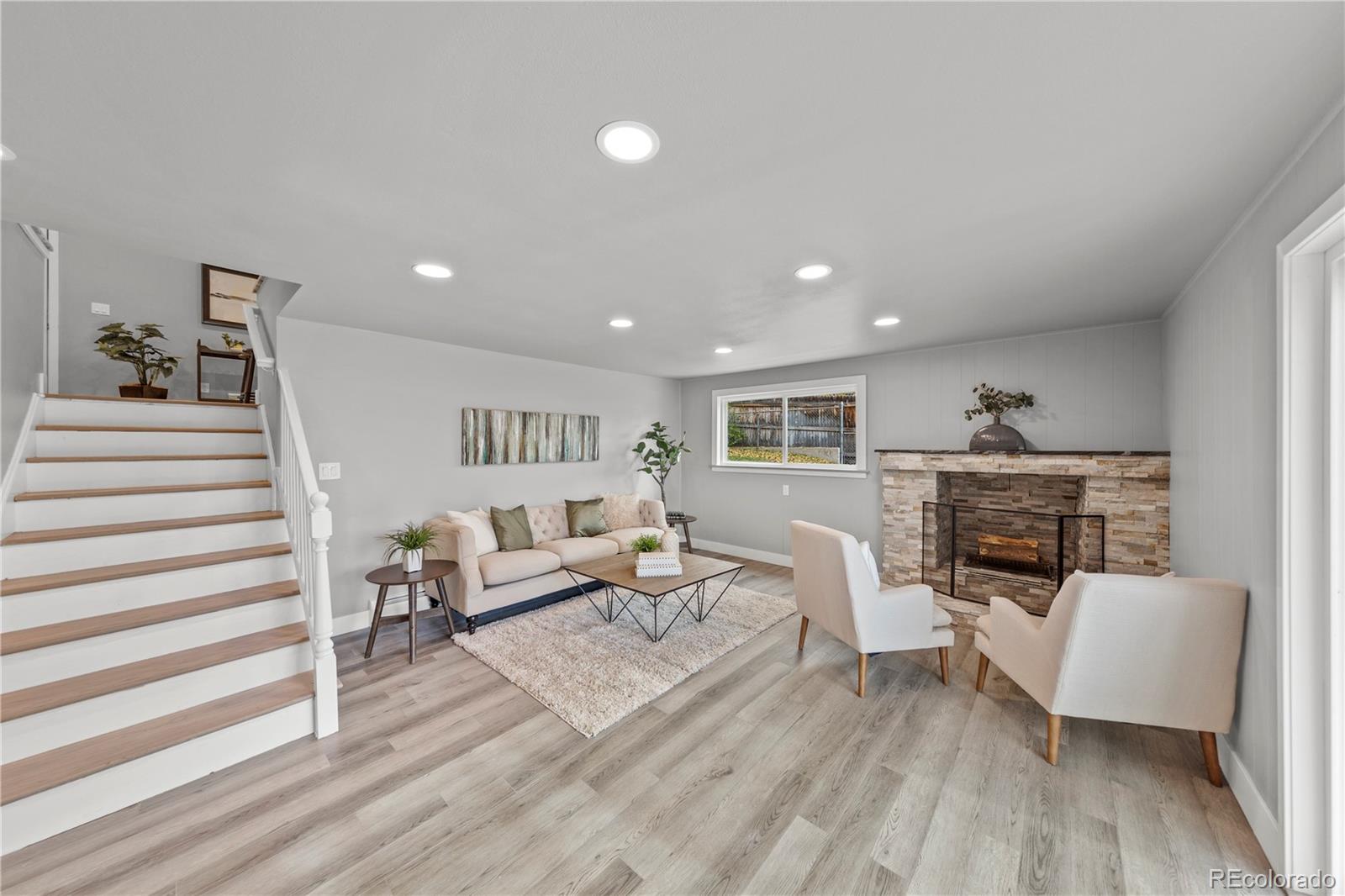 2386 Crabtree Drive Centennial, CO 80121 - Photo 27 of 38