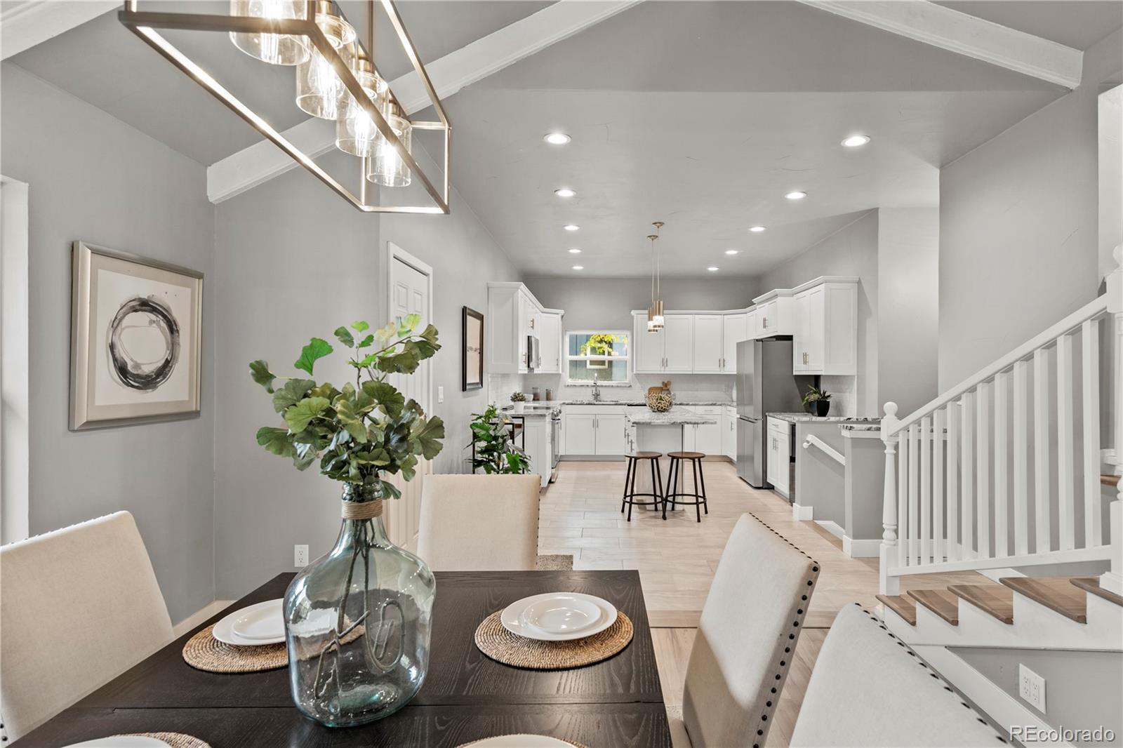 2386 Crabtree Drive Centennial, CO 80121 - Photo 5 of 38