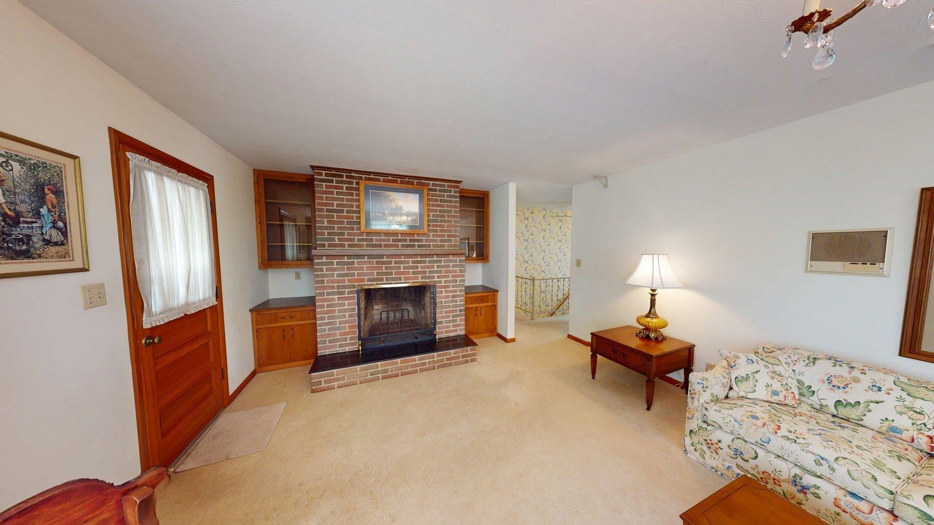 467 East Pea Ridge Road Huntington, WV 25705 - Photo 5 of 24 Gallery Image 5