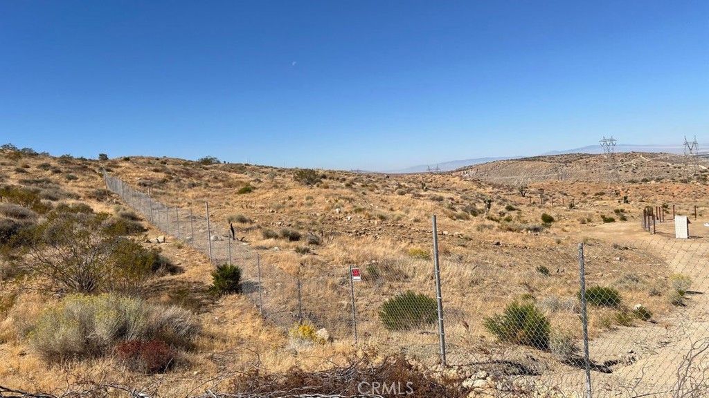 7300 East Mt Emma Road Littlerock, CA 93543 - Photo 24 of 33