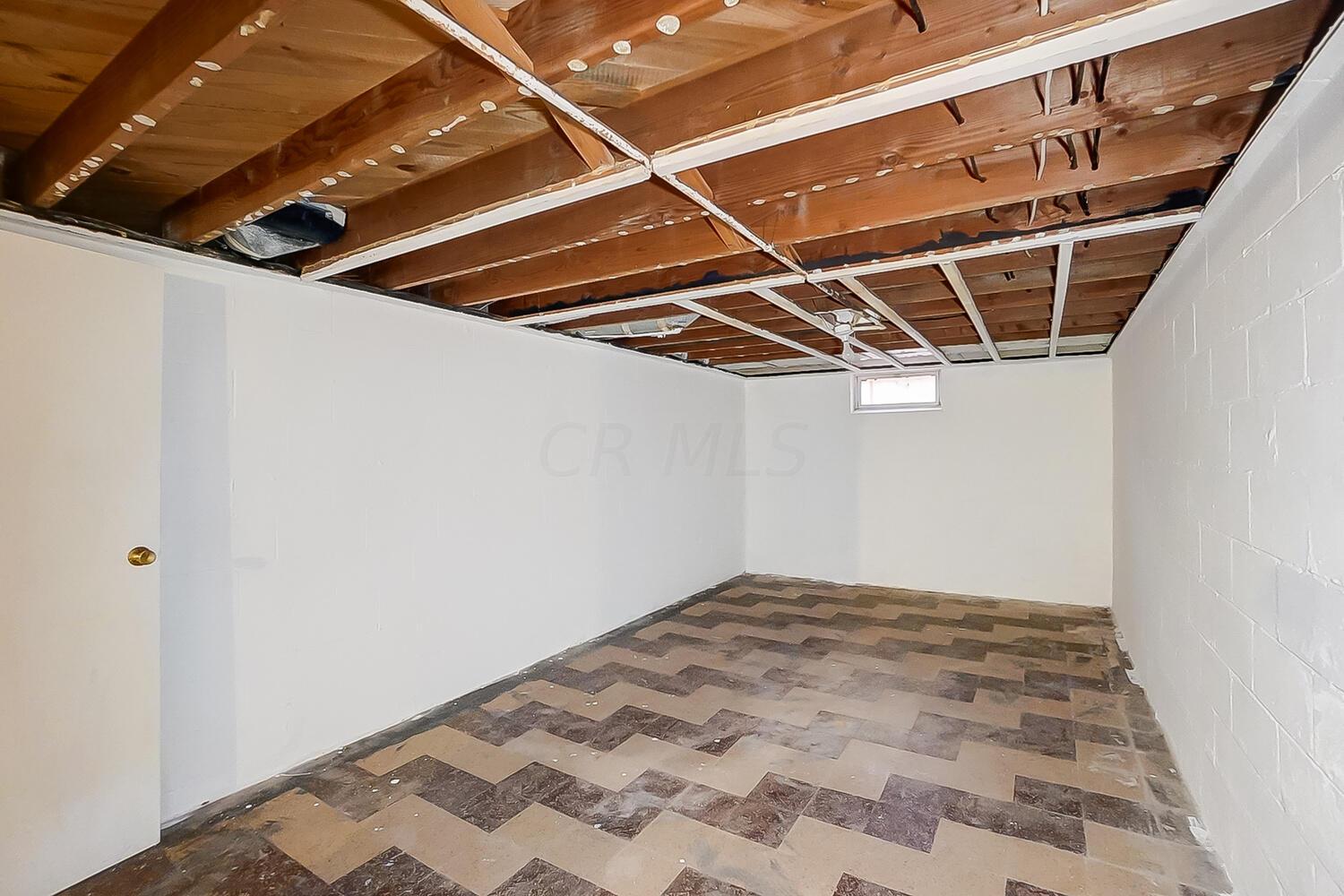 2017 Jervis Road Columbus, OH 43221 - Photo 30 of 40 50044179-033_web
