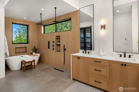 $2,299,000 | 6305 68th Street Southeast, Snohomish, WA 98290