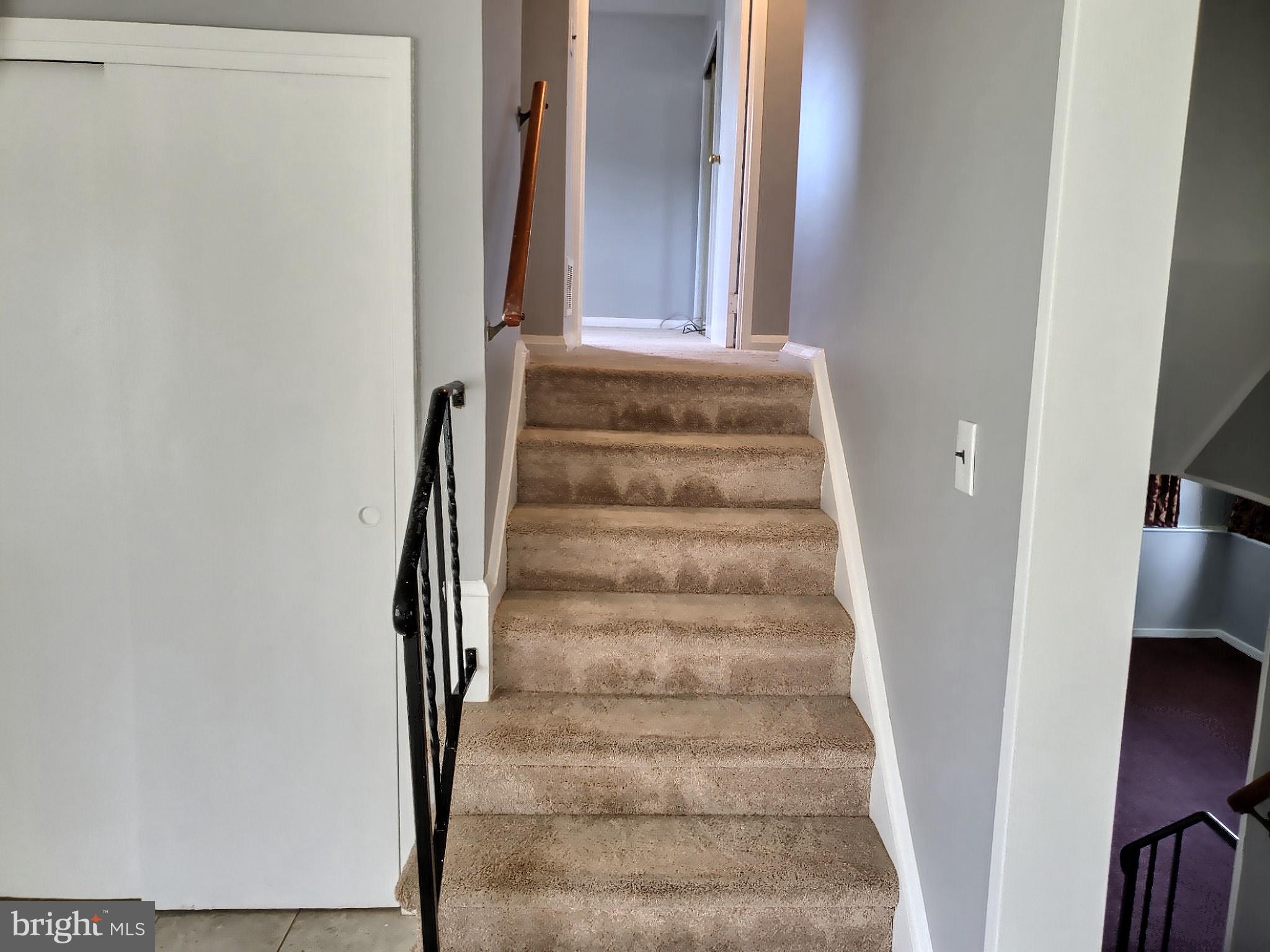 7807 Selgrave Road Baltimore, MD 21244 - Photo 6 of 16