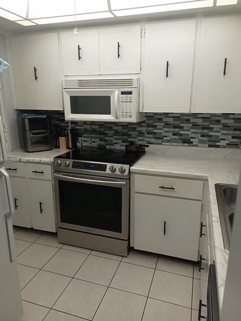 3354 Scorecard Drive New Port Richey, FL 34655 - Photo 4 of 11