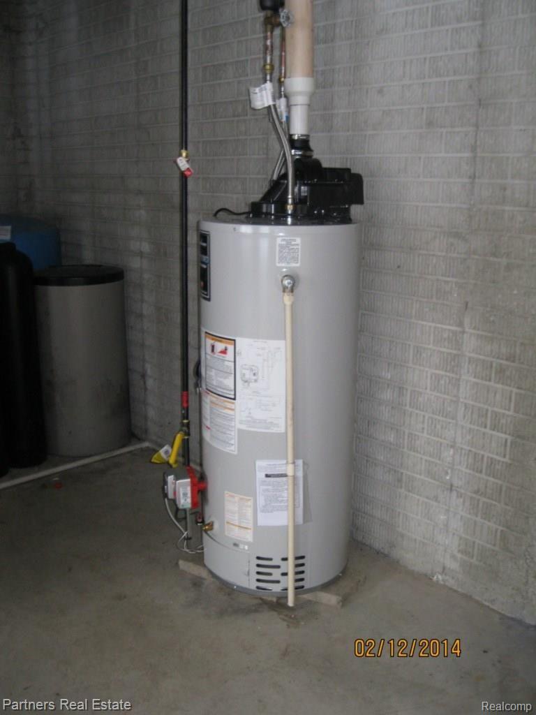 7326 Mack Road Howell, MI 48855 - Photo 17 of 20 New Water Heater.jpg
