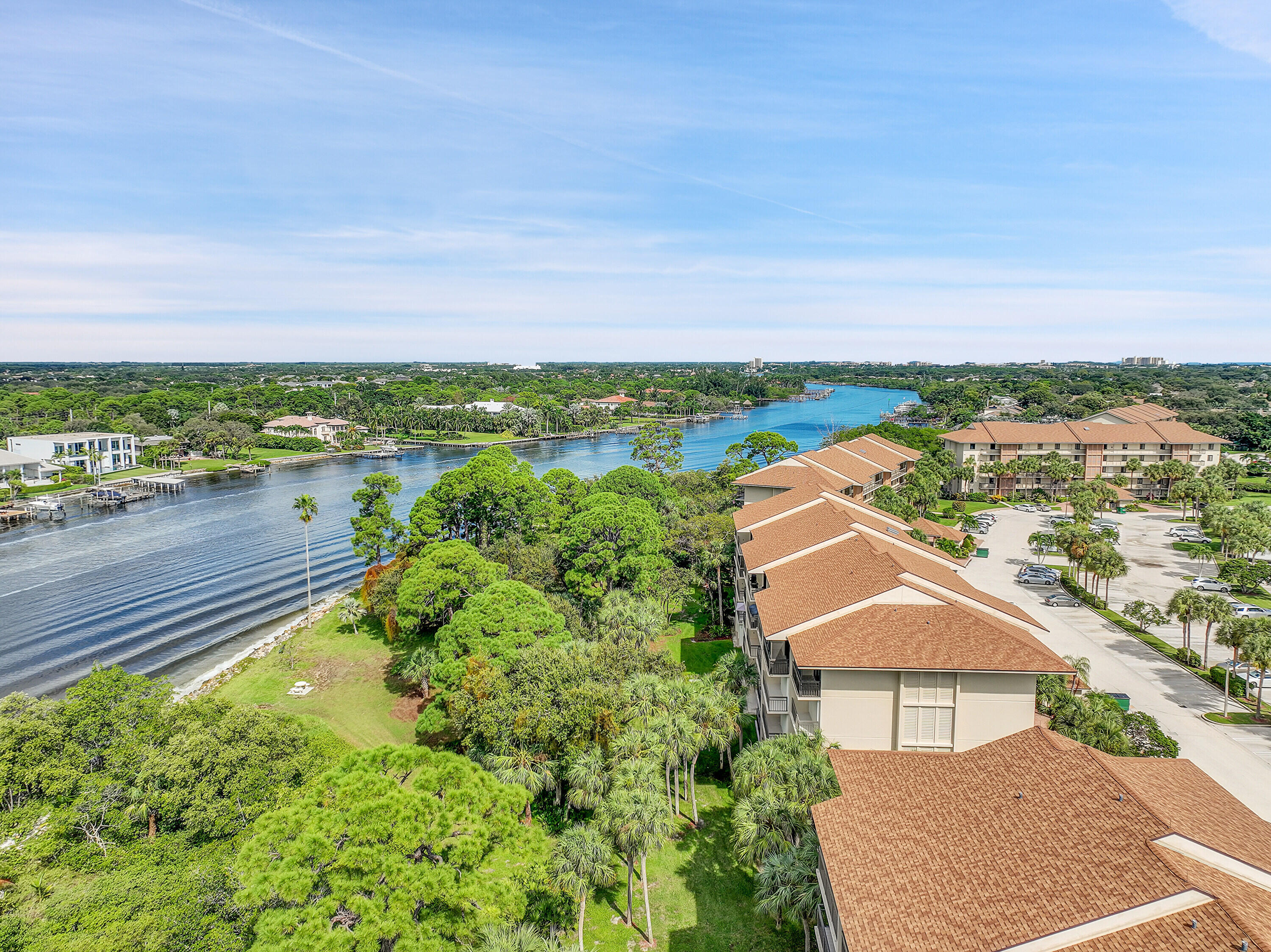 2001 Marina Isle Way, Unit 203 Jupiter, FL 33477 - Photo 36 of 48 BUILDING INTRACOASTAL VIEW