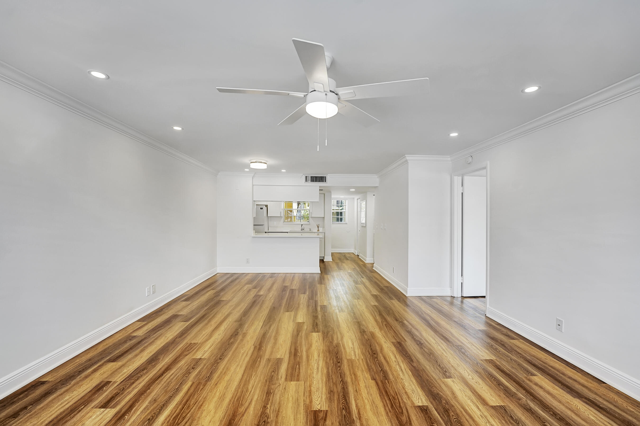 6315 La Costa Drive, Unit A Boca Raton, FL 33433 - Photo 14 of 38 _DSC8407