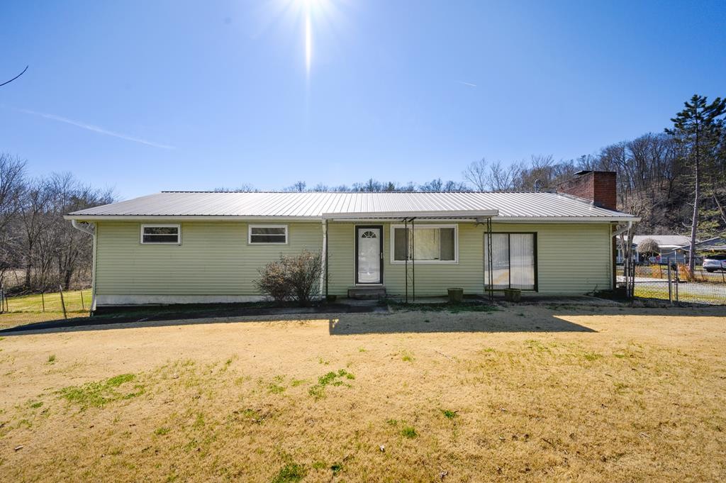 1830 New Era Road Sevierville, TN 37862 - Photo 3 of 30