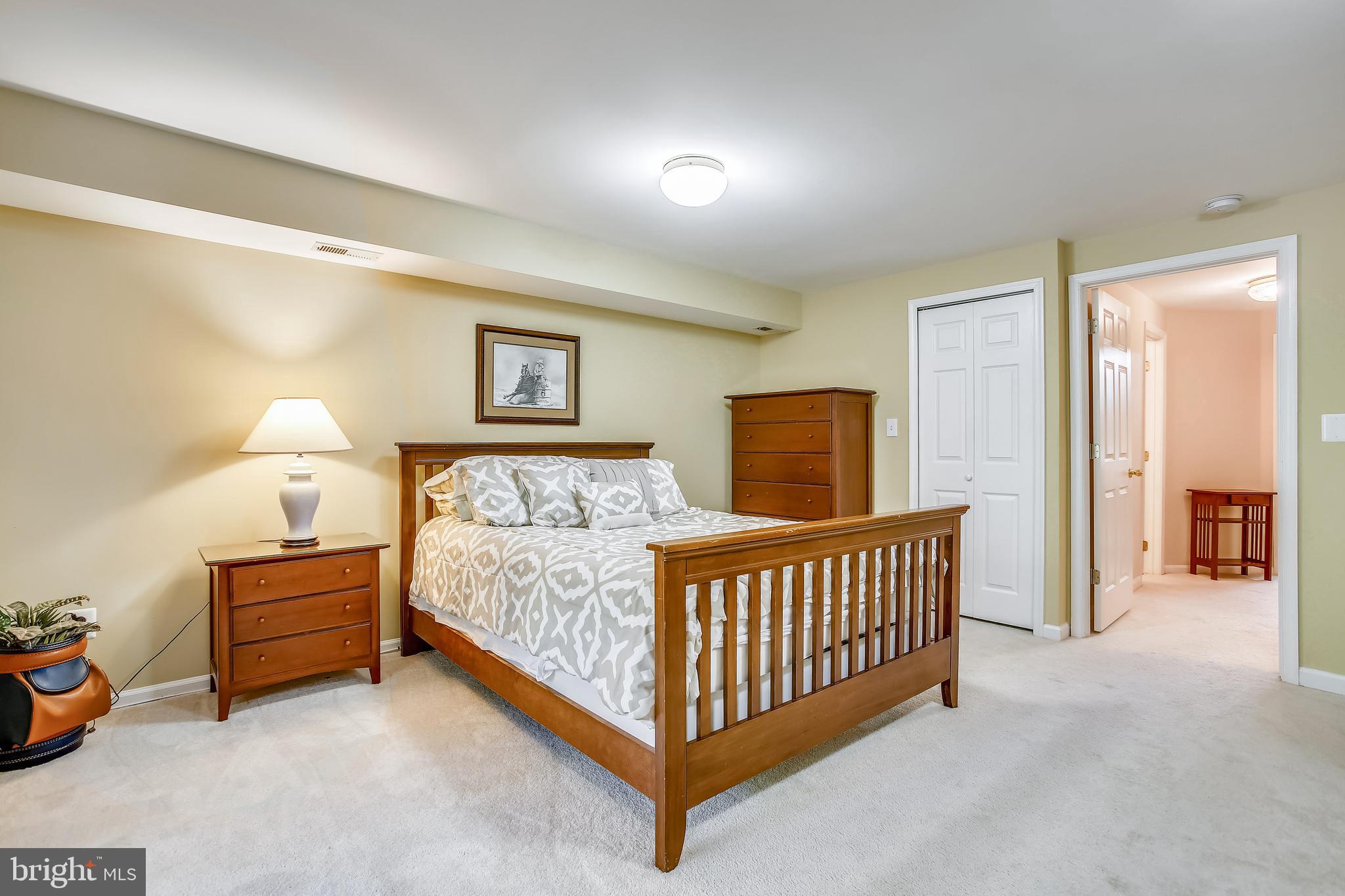 11489 Heritage Commons Way Reston, VA 20194 - Photo 34 of 54 3rd Bedroom with Large Walk-In Closet