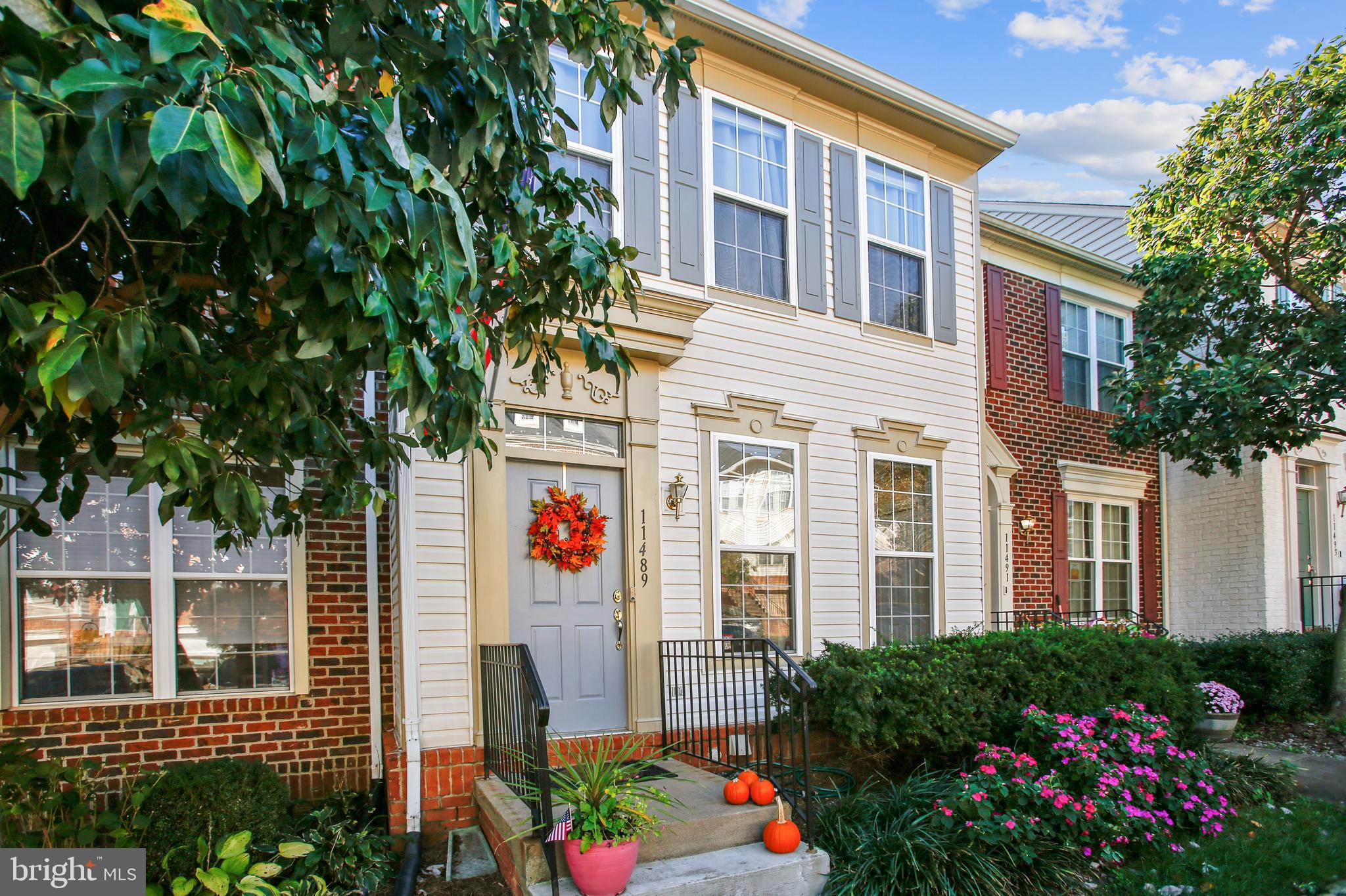 11489 Heritage Commons Way Reston, VA 20194 - Photo 42 of 54 Awesome Home in popular North Reston!