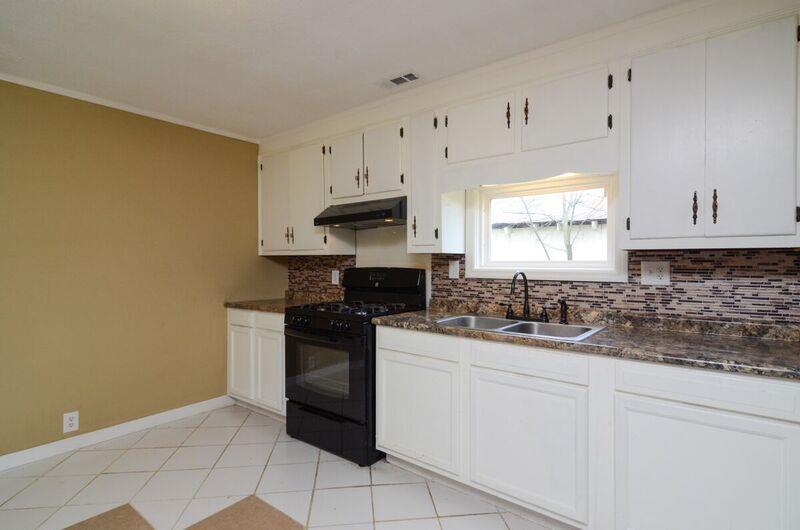 2461 Scotty Parker Road Portland, TN 37148 - Photo 10 of 26 Gallery Image 10