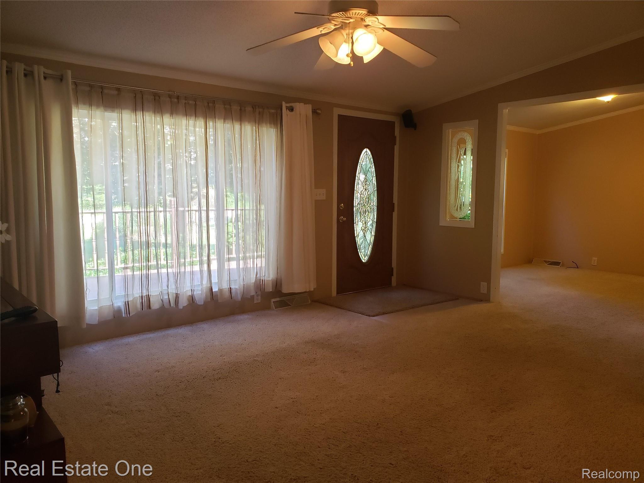 1870 South Elba Road Lapeer, MI 48446 - Photo 40 of 51 20200818_161449.jpg