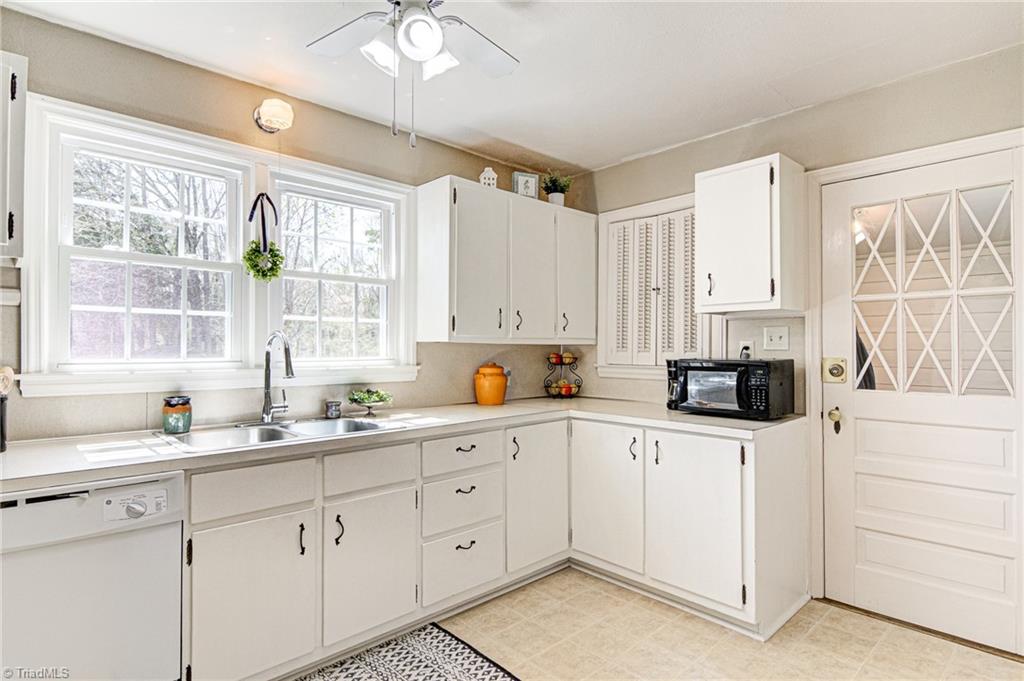 500 Horneytown Road High Point, NC 27265 - Photo 14 of 35 Gallery Image 14