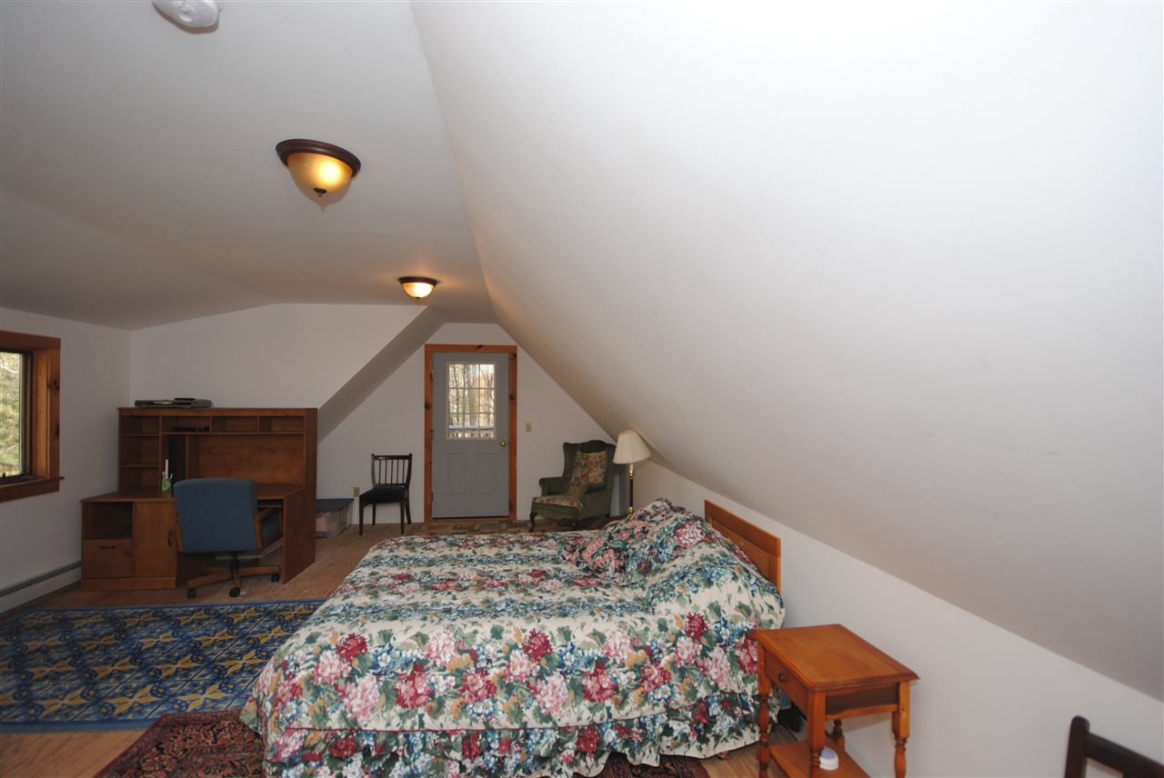 117 Kent Road Wardsboro, VT 05355 - Photo 9 of 13 Gallery Image 9