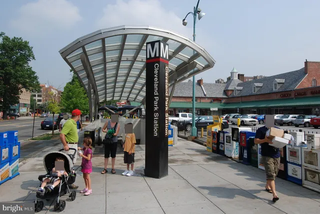 a view of outdoor with sign board
