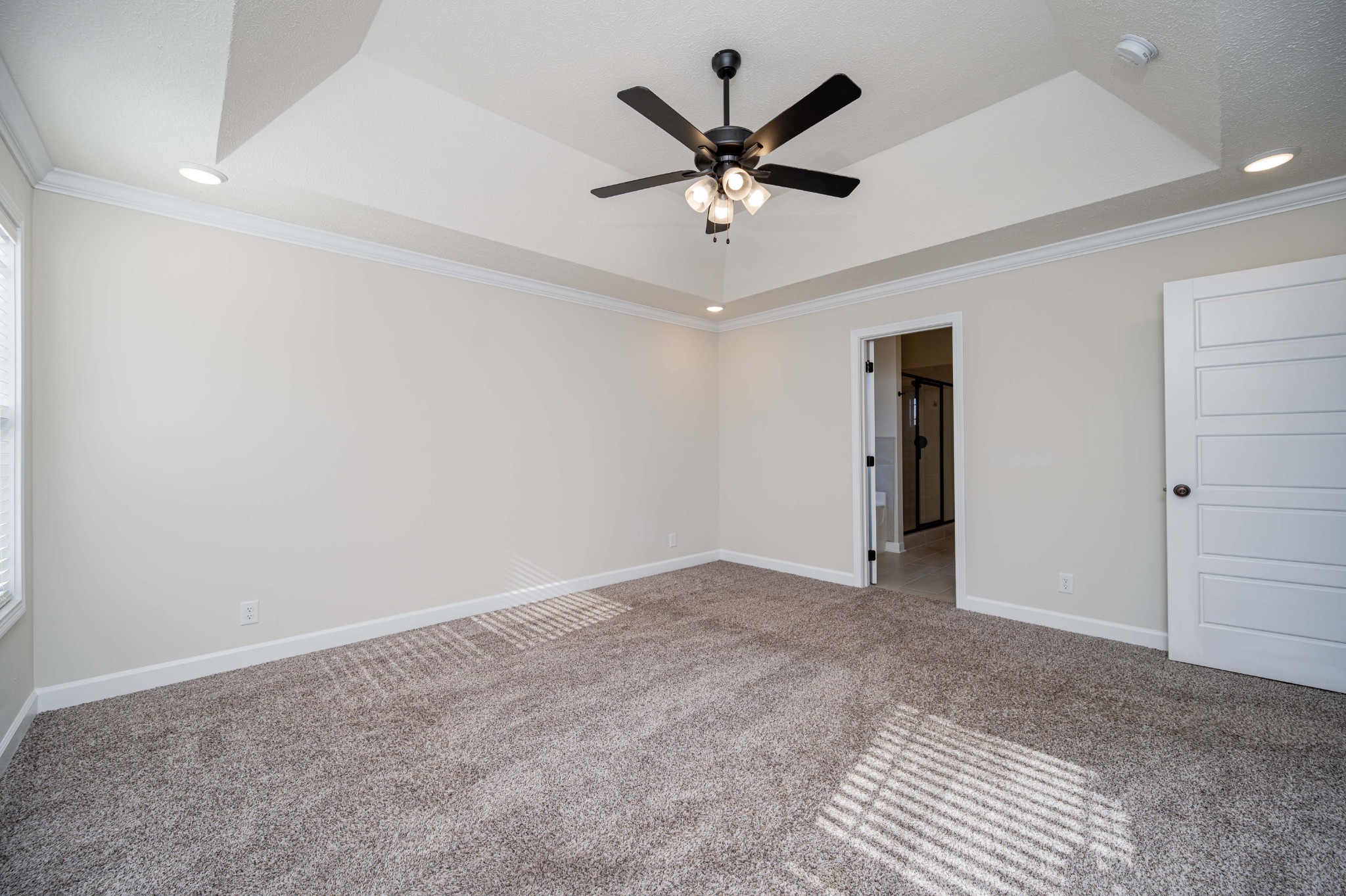 1600 Malone Way Clarksville, TN 37043 - Photo 25 of 39 a view of a big room with wooden floor and windows