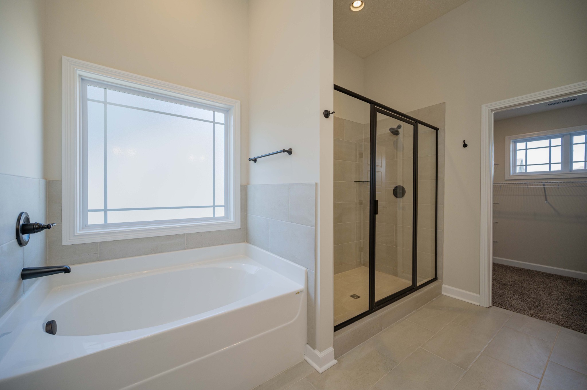 1600 Malone Way Clarksville, TN 37043 - Photo 27 of 39 a bathroom with a bathtub and a shower