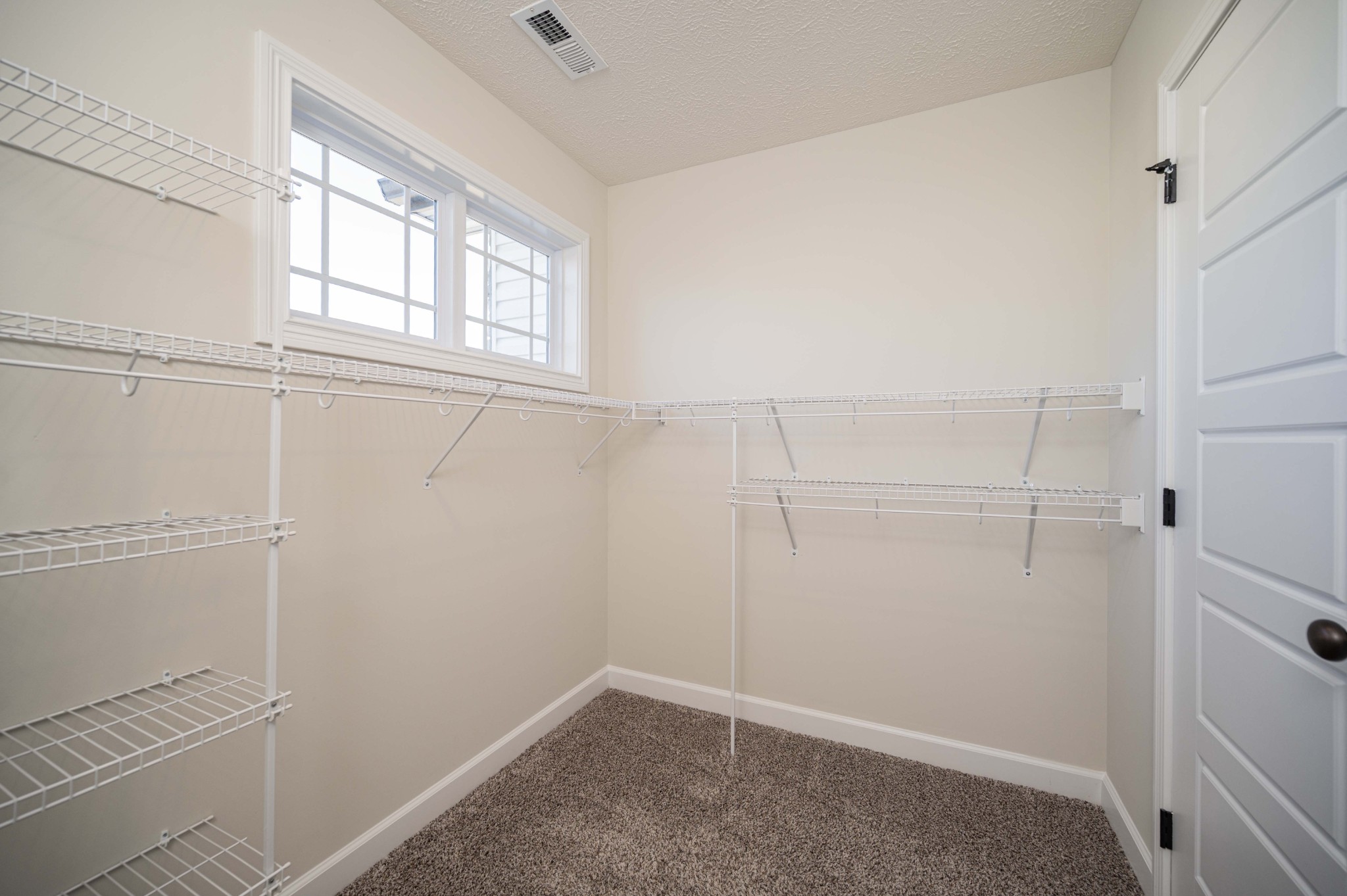 1600 Malone Way Clarksville, TN 37043 - Photo 31 of 39 a view of an empty room