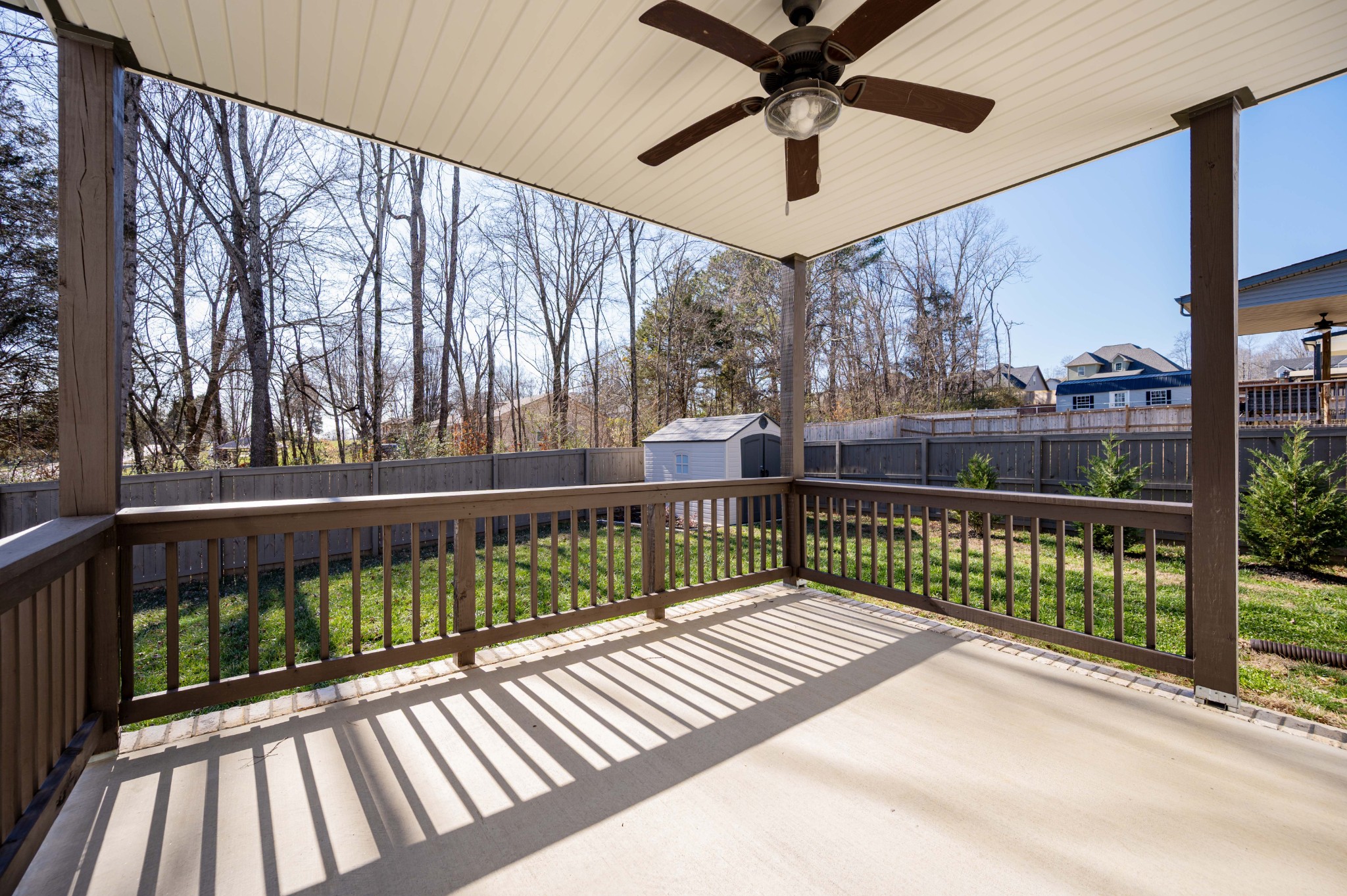 1600 Malone Way Clarksville, TN 37043 - Photo 37 of 39 a view of a balcony with a large window